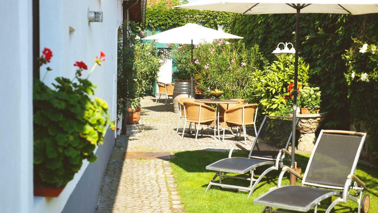 Gaestehaus Doris Purbach am Neusiedlersee Eksteriør billede